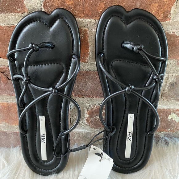 NWT Zara Black Flat Knotted Strap Sandals, Size 10 - Picture 9 of 13
